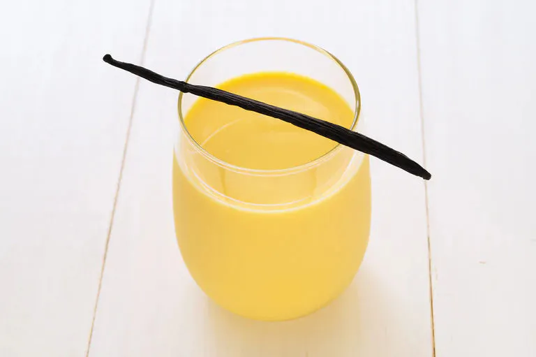 Refreshing True Lemon Chiffon Smoothie in a glass