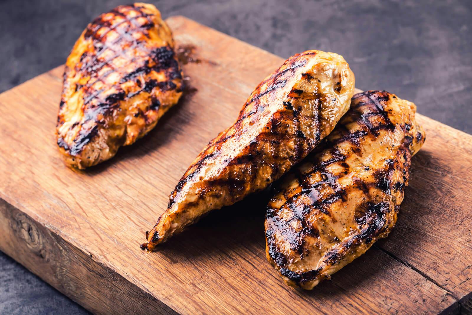 Grilled chicken with True Lemon seasoning